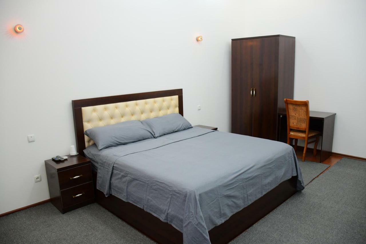 Nurziyo Guest House Ташкент Екстериор снимка